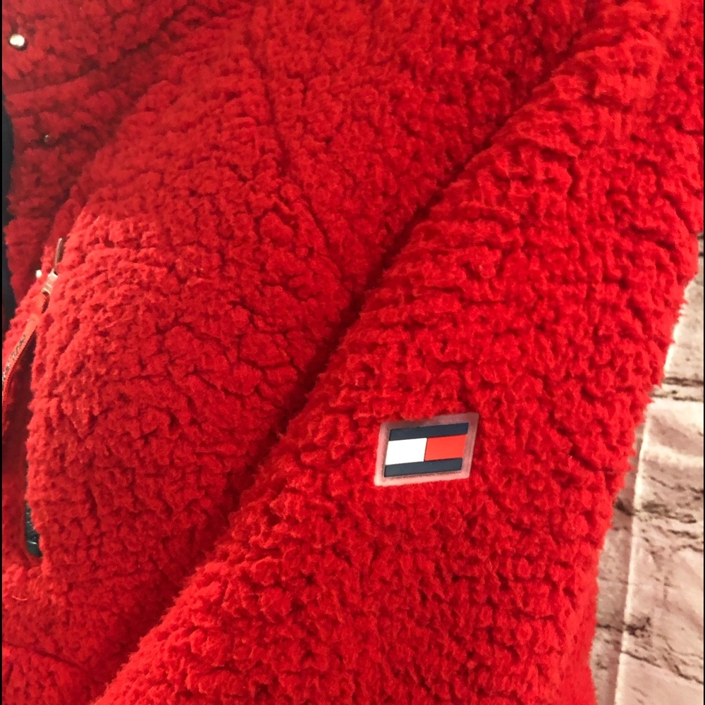 🎉HP X 2 🎉 ❤️‍🔥Tommy Hilfiger Sport❤️‍🔥Teddy Bear Style Pullover ❤️‍🔥 - Picture 8 of 14